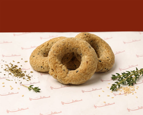 كعك الأساور بالزعتر